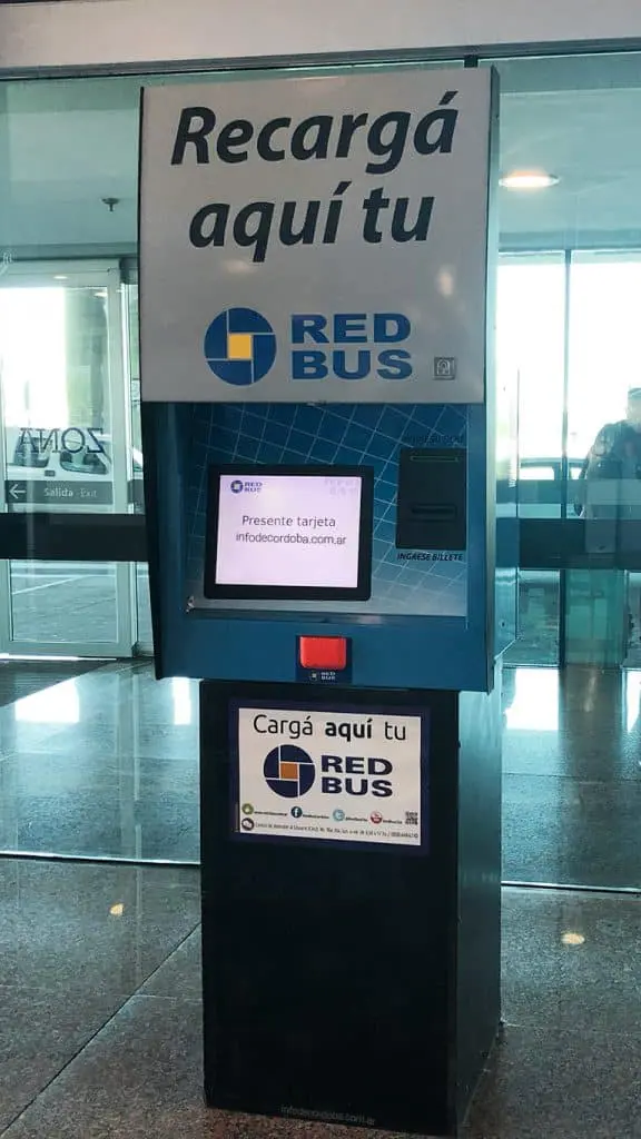 Cargar red bus en el aeropuerto