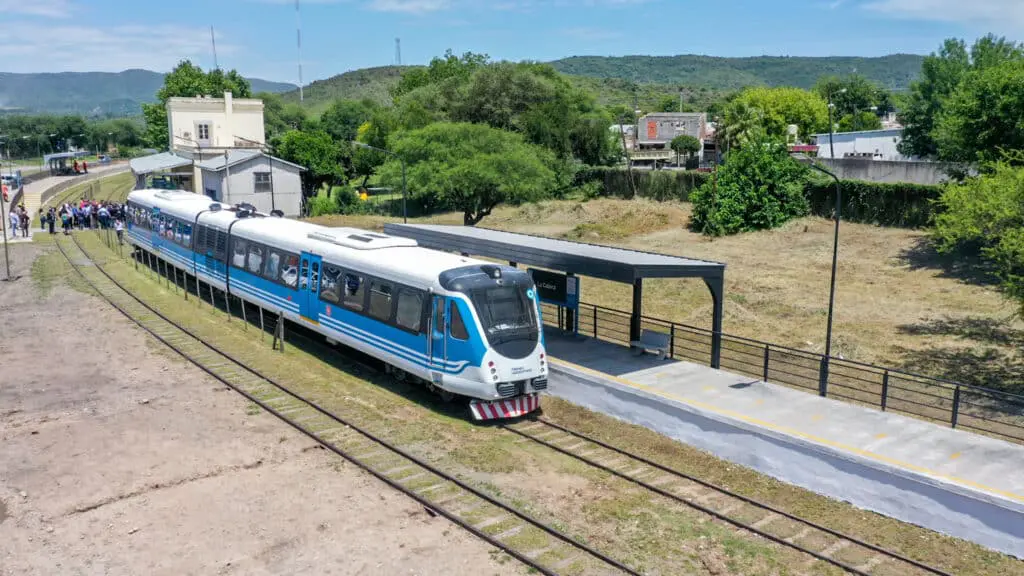 Tren metropolitano de córdoba: recorridos y horarios Tren metropolitano