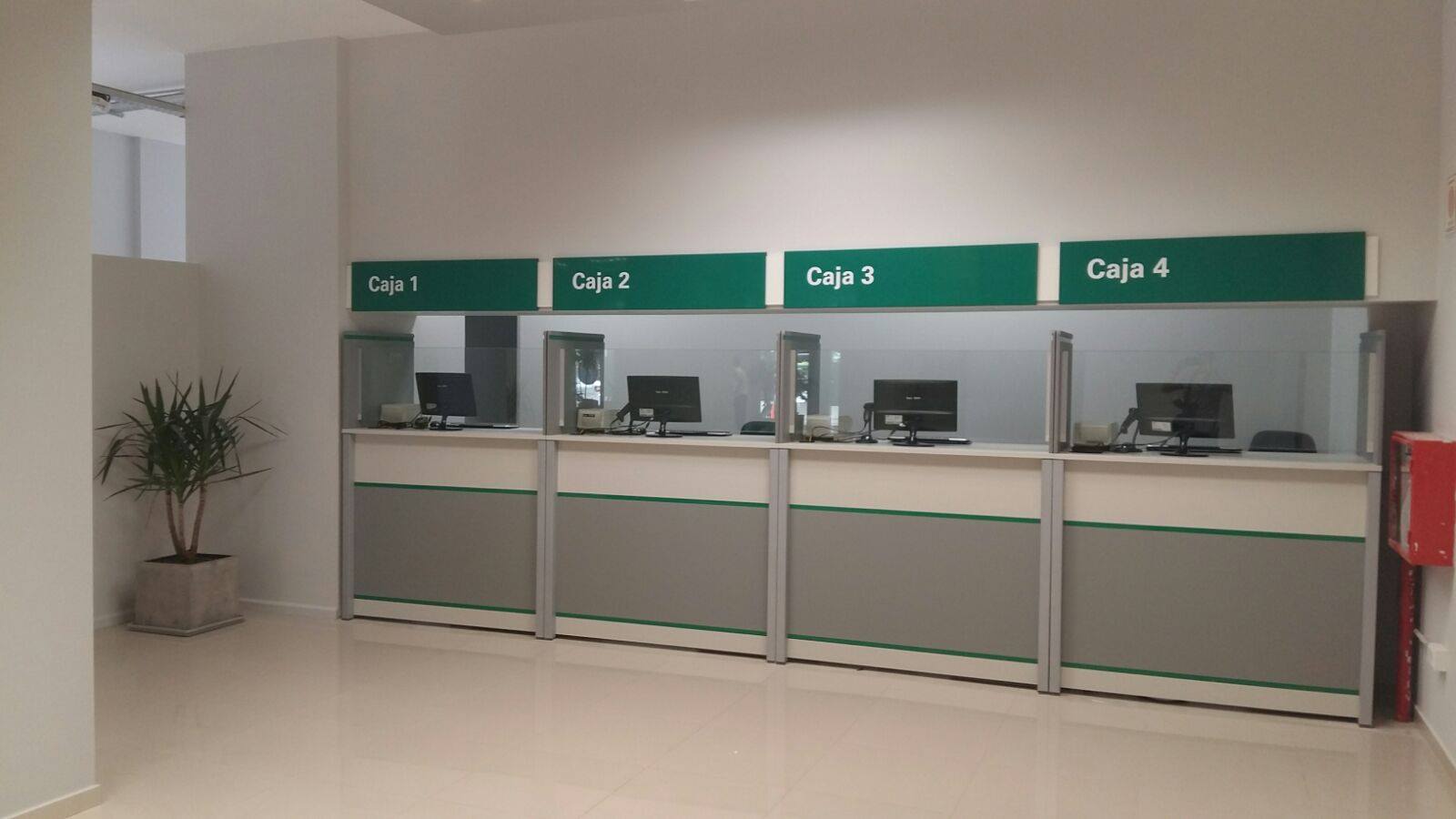 Cajas del Centro de Atención Comercial de EPEC en Nueva Córdoba