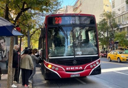 Cuánto cuesta el boleto urbano en Córdoba, cuál es la tarifa nocturna, boleto educativo, boleto obrero social, AeroBus y más.